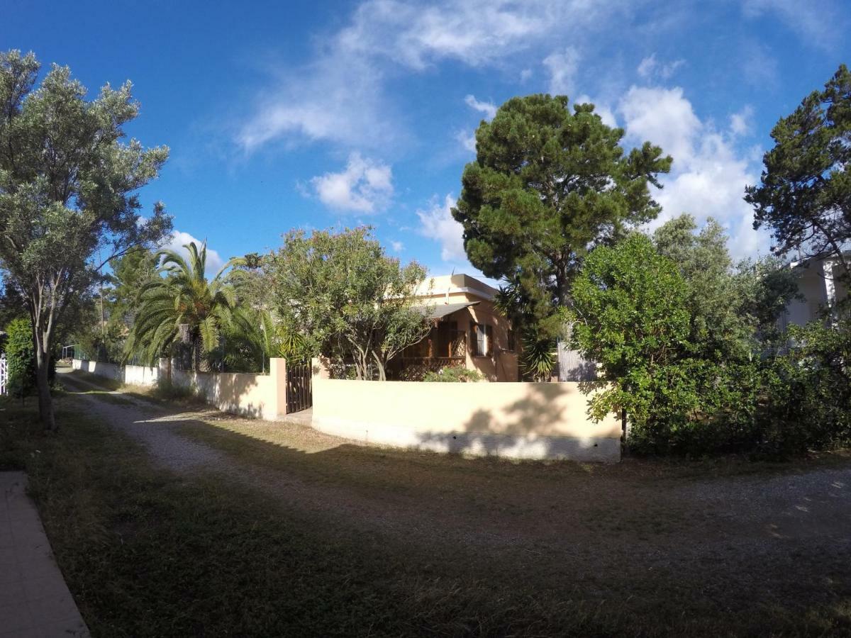 melisenda Villa Tertenia Bagian luar foto